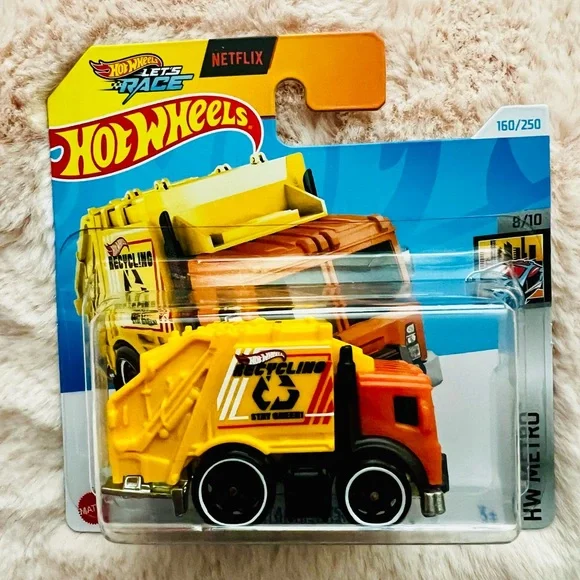 Hot Wheels Lets Race - 8 individually packaged 🏎️ - Picture 9 of 10